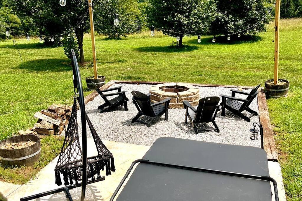 #4 Kentucky Bourbon Trail Bourbon Barrel Cottages Lawrenceburg Eksteriør bilde