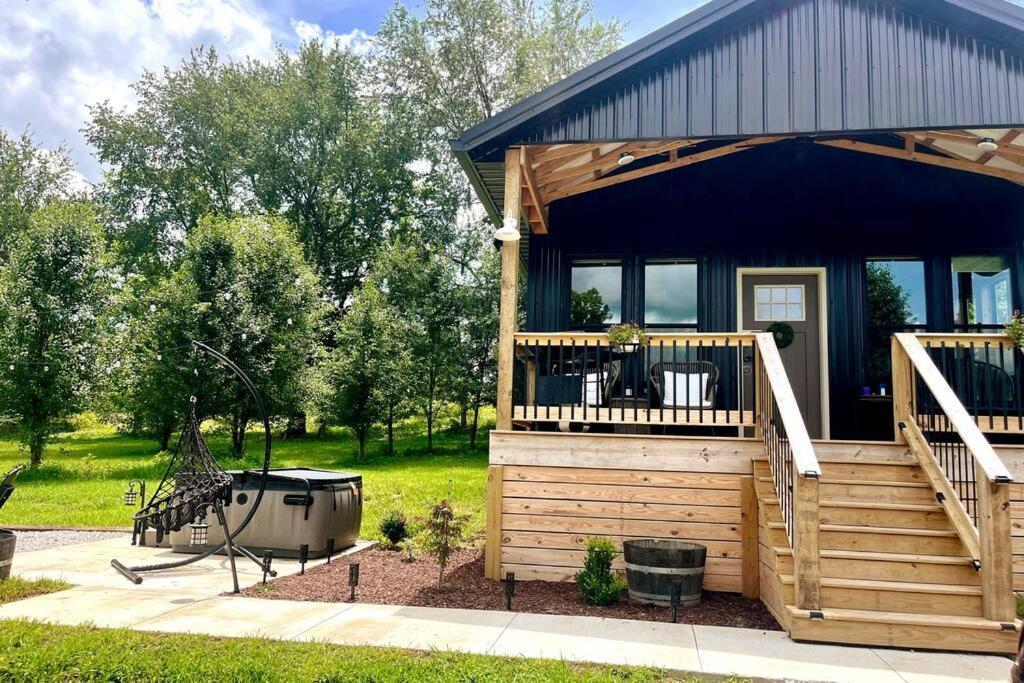 #4 Kentucky Bourbon Trail Bourbon Barrel Cottages Lawrenceburg Eksteriør bilde
